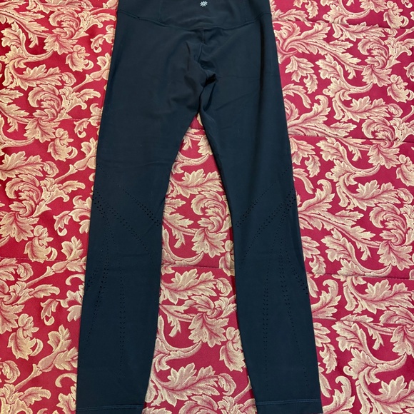 Athleta Elation Lasercut Tight Black Leggings-Size XS/TP - Picture 6 of 7